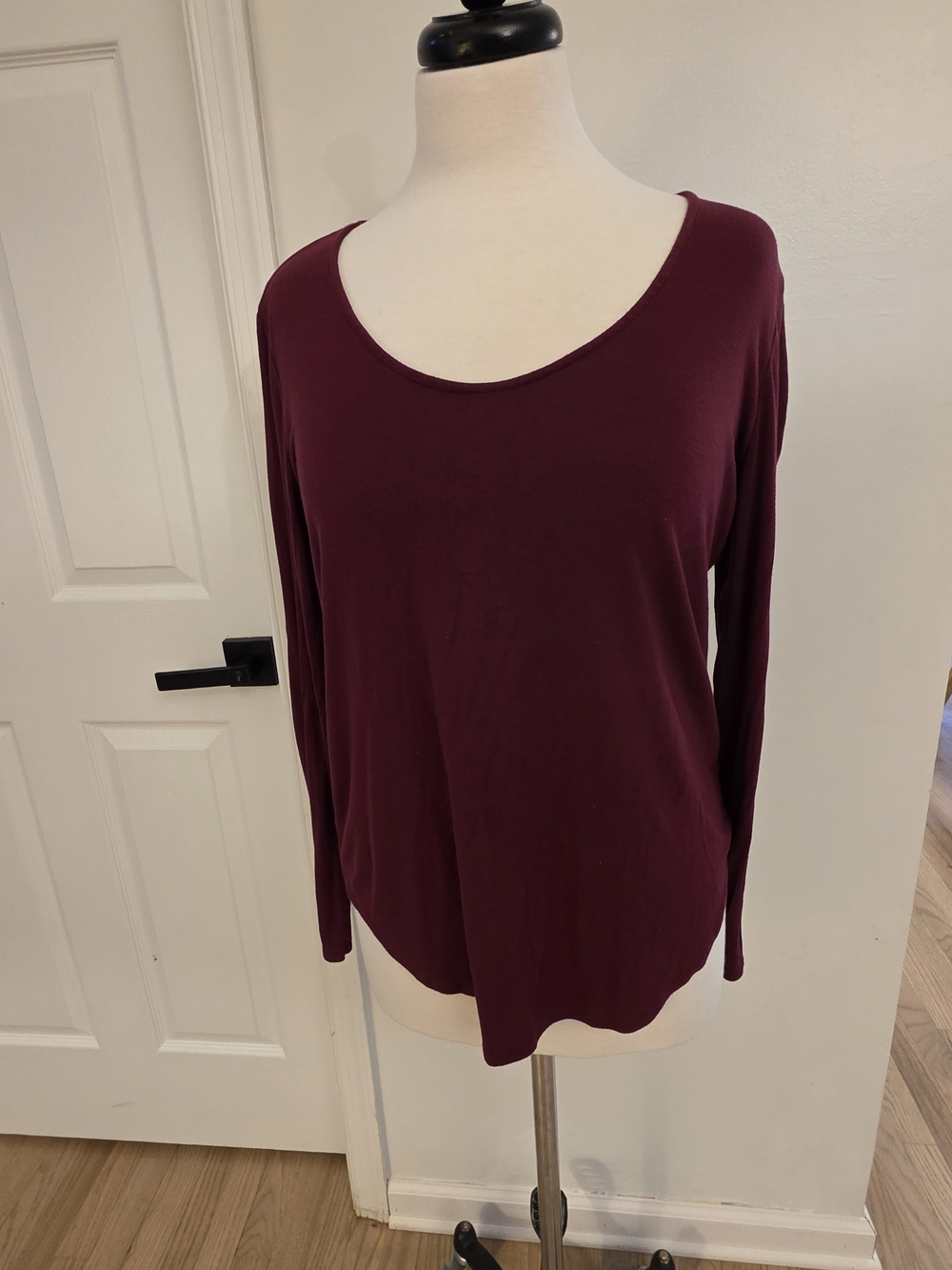 LOFT Long Sleeve Scoop Neck Top - Wine